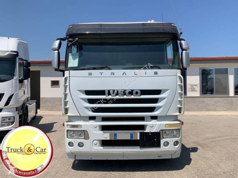 Traktor Iveco