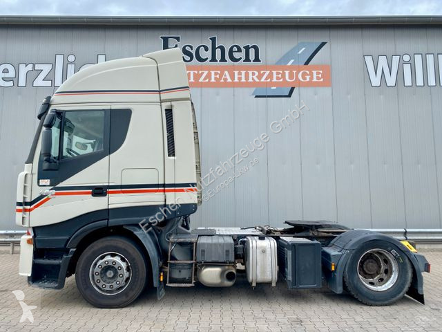 Traktor Iveco AS 440...