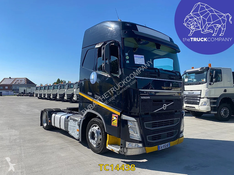Traktor Volvo 500