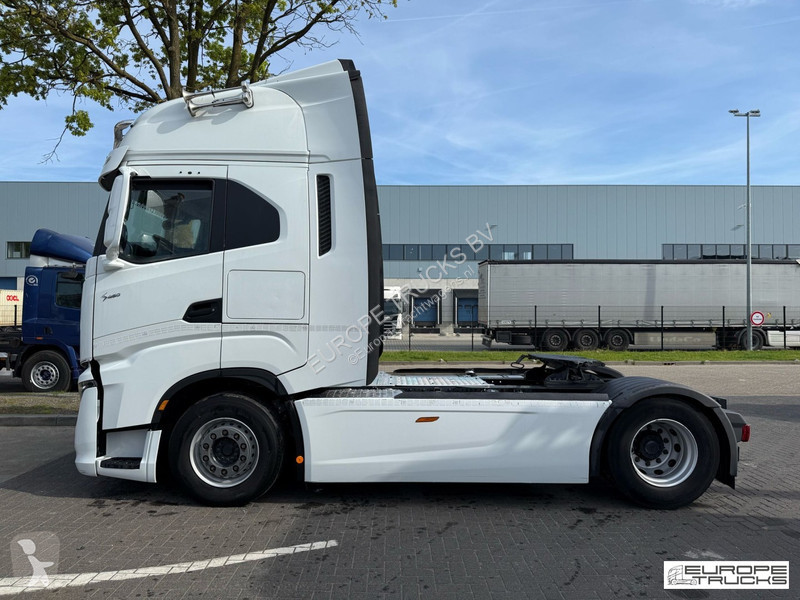 Traktor Iveco S-Way 460 Steel/Air - Intarder -...