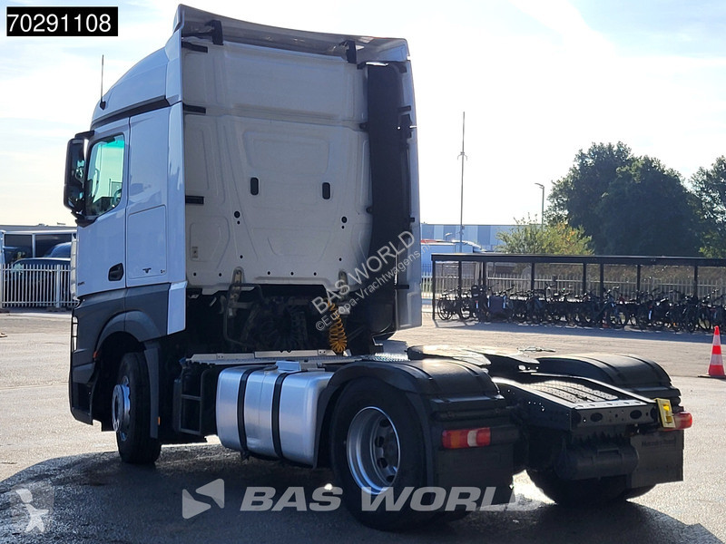 Tractor Mercedes 1845 4X2 StreamSpace Retarder...