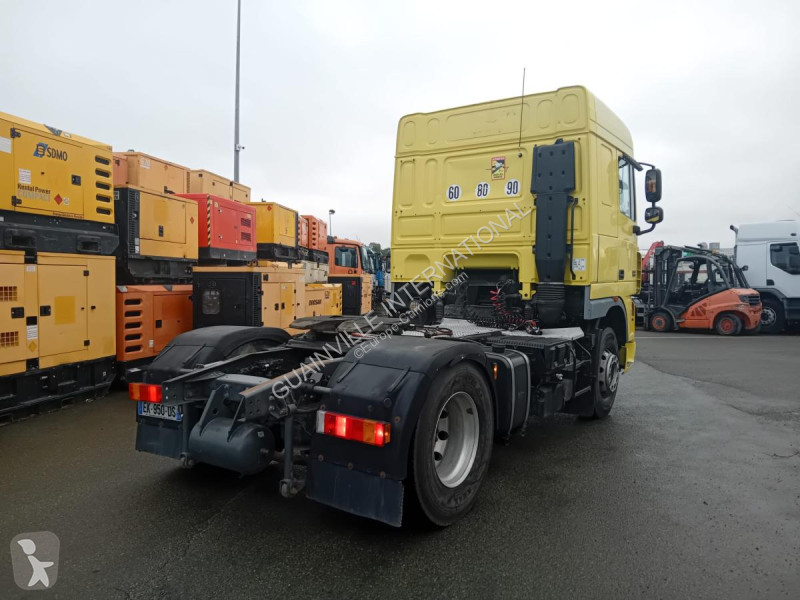 Tracteur DAF 460