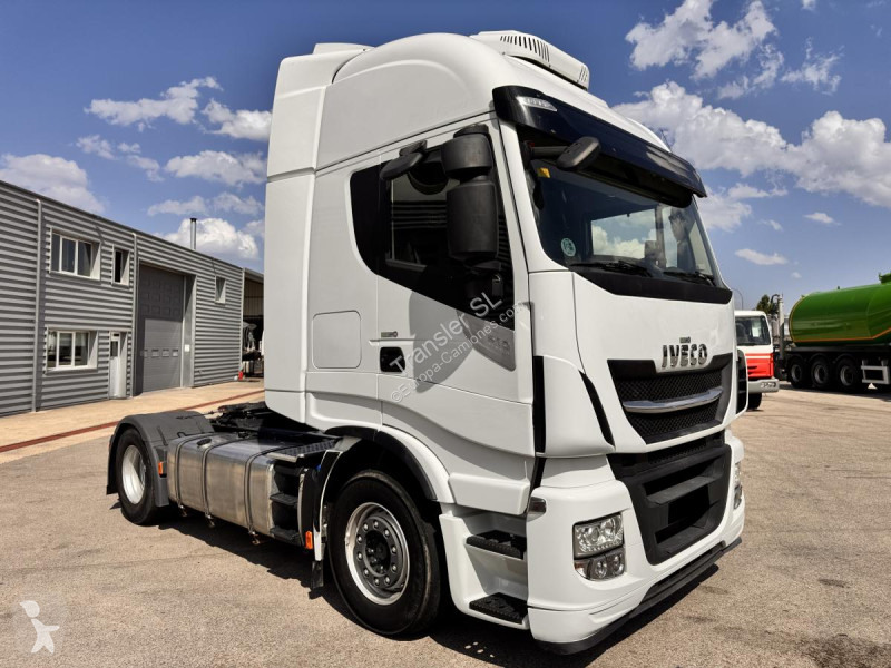 Tracteur Iveco  AS.440 ST/P