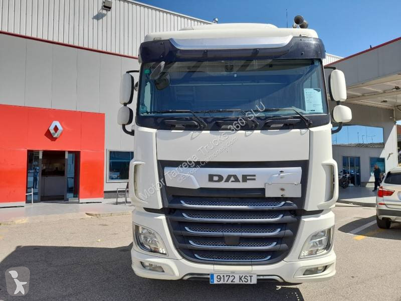 Cabeza tractora DAF