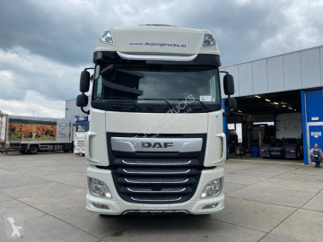 Tracteur DAF