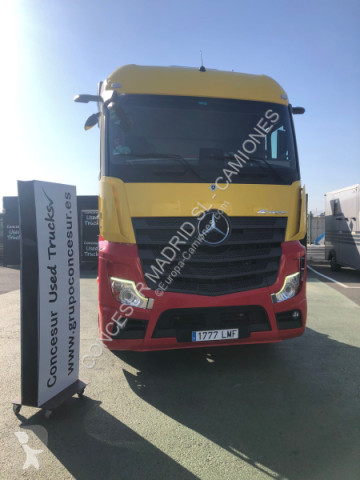 Tracteur Mercedes