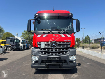 Cabeza tractora Mercedes
