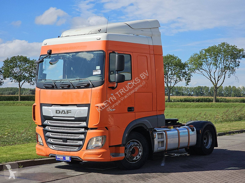 Trekker DAF 450 SPACECAB 2X TANK