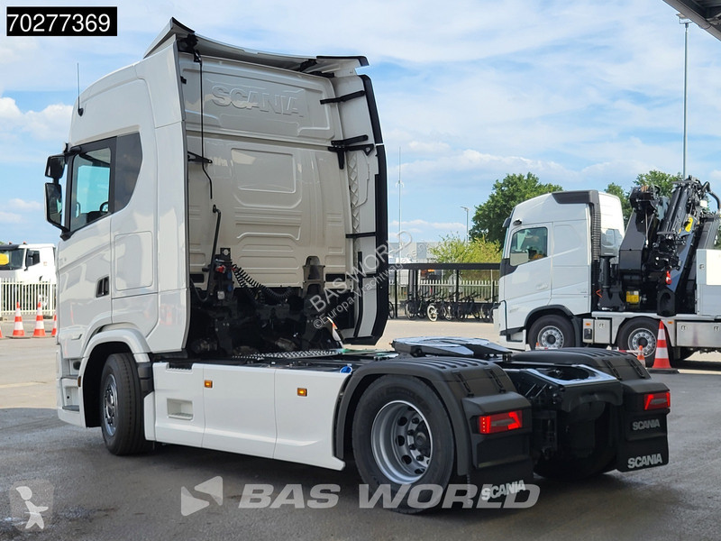 Traktor Scania S560 4X2 NEW! Retarder Full-Air...