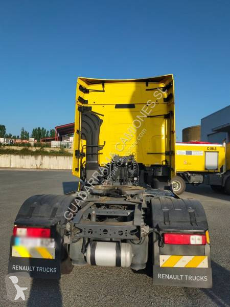 Cabeza tractora Renault