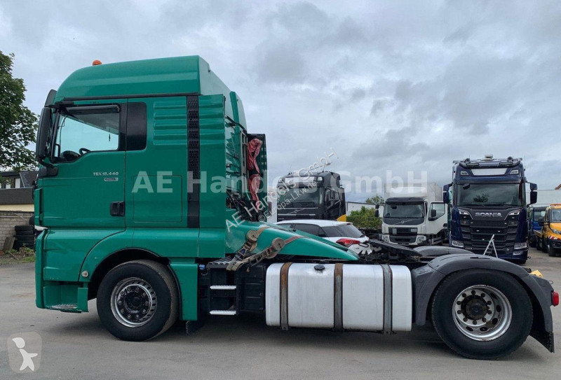 جرار MAN TGX 18.440