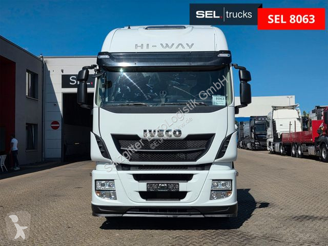 Traktor Iveco 420 / ZF Intarder