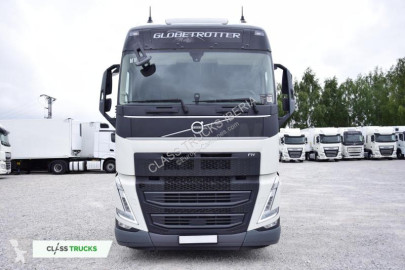 Cabeza tractora Volvo