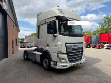 Tracteur DAF