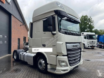 Traktor DAF