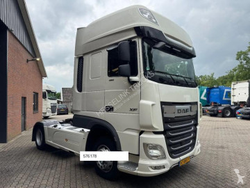 Traktor DAF