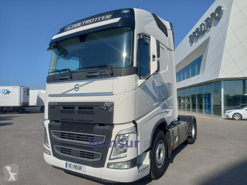 Traktor Volvo 4 I-SAVE