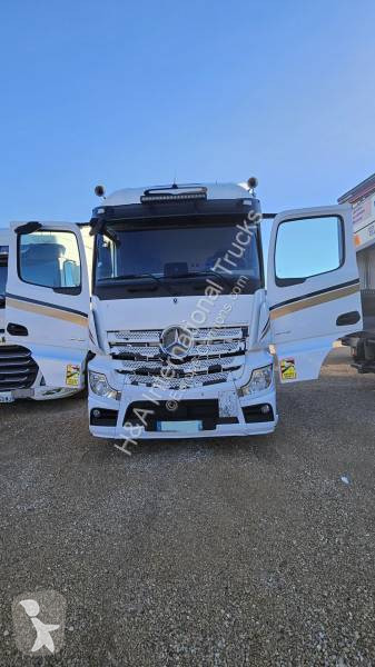 Tracteur Mercedes