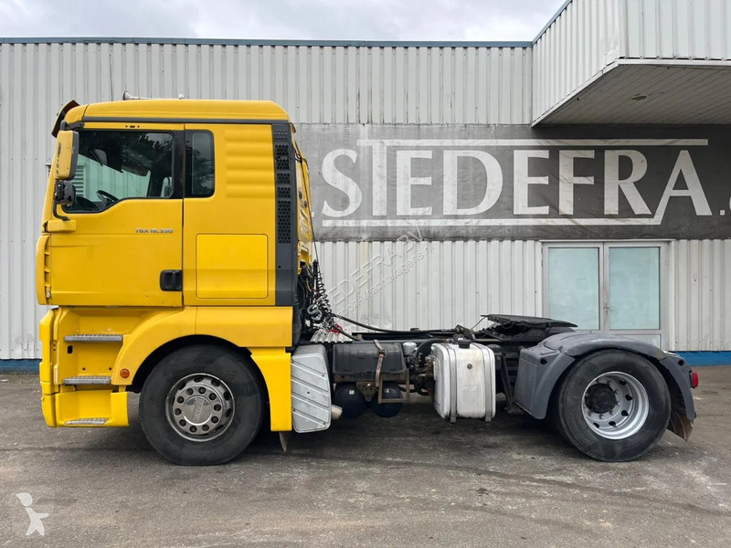 Traktor MAN 18 -390 , Manual gearbox , Airco ,...
