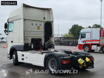 Cabeza tractora DAF