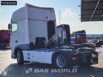 Cabeza tractora DAF