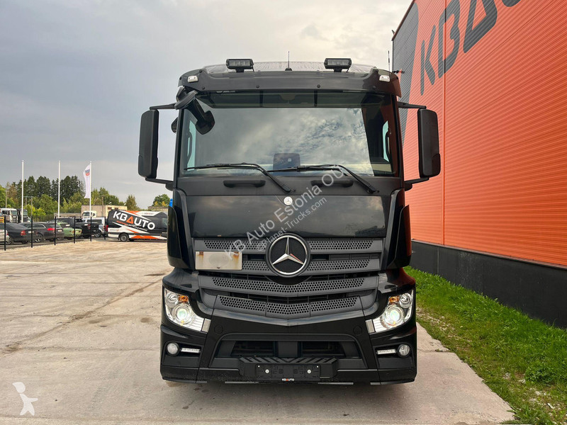 Tractor Mercedes 2663 6x4 GCW 76 ton / RETARDER