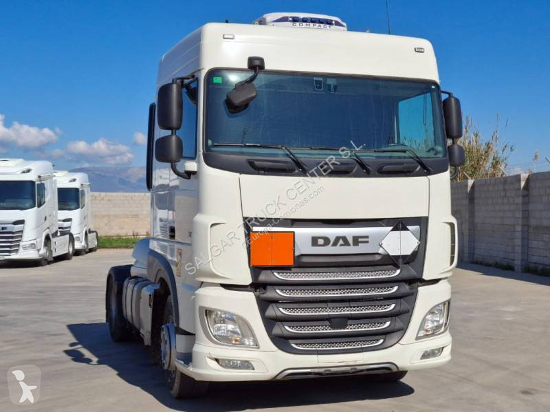 Traktor DAF