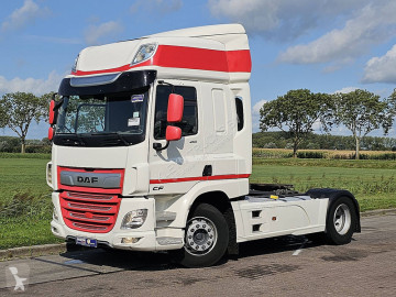 Traktor DAF CF 450