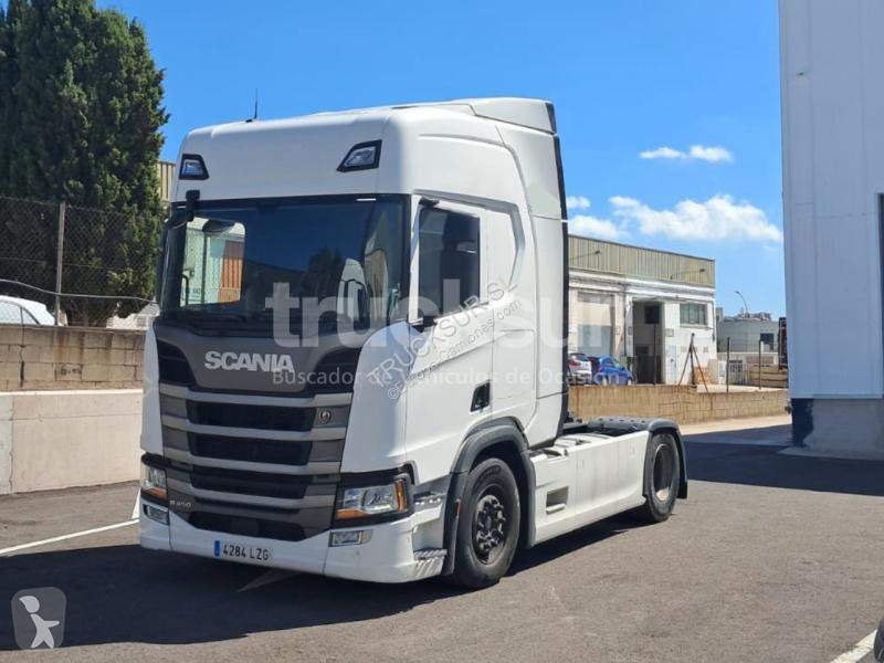 Tractor Scania