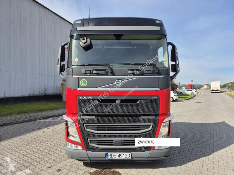 Cap tractor Volvo FH500