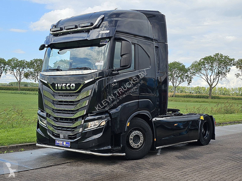 Cap tractor Iveco AS440S51 2x tank,frigo