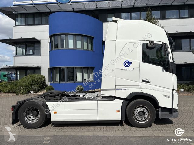 جرار Volvo 500 4x2, Globetrotter XL,...