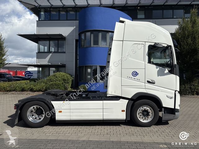 جرار Volvo 500 4x2, Globetrotter XL, Retarder,...