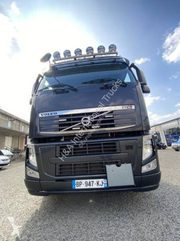 Cap tractor Volvo