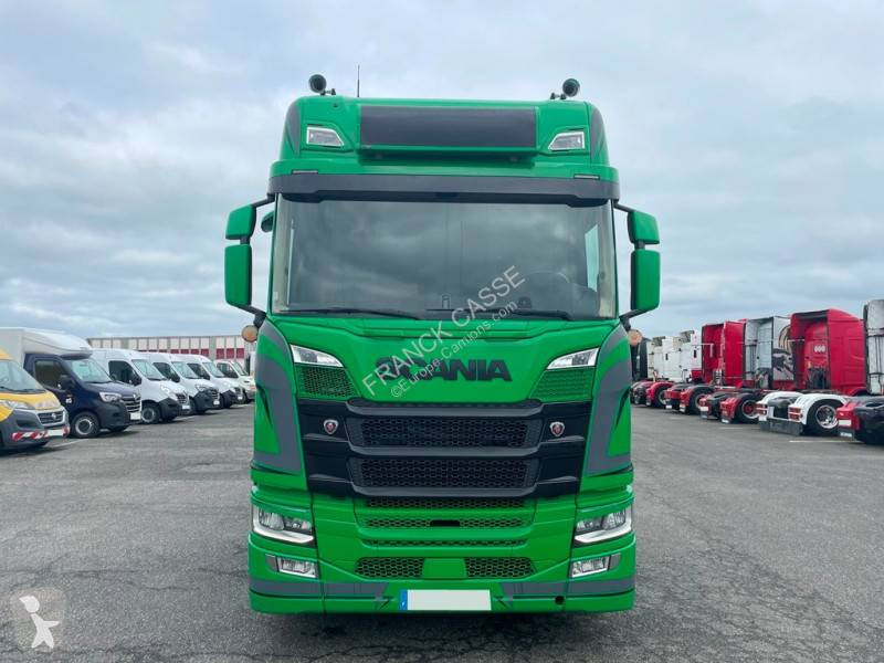 جرار Scania