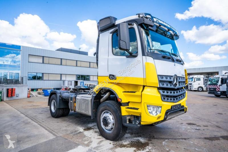 Trattore Stradale Mercedes 2045 AS...