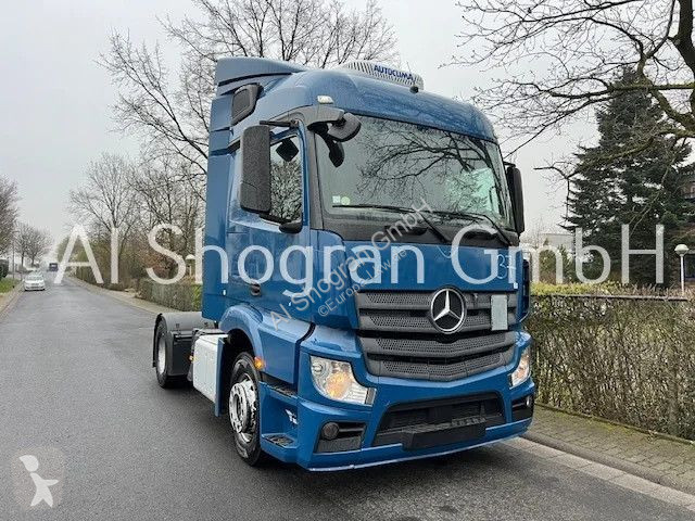 جرار Mercedes 1845 StreamSpace...