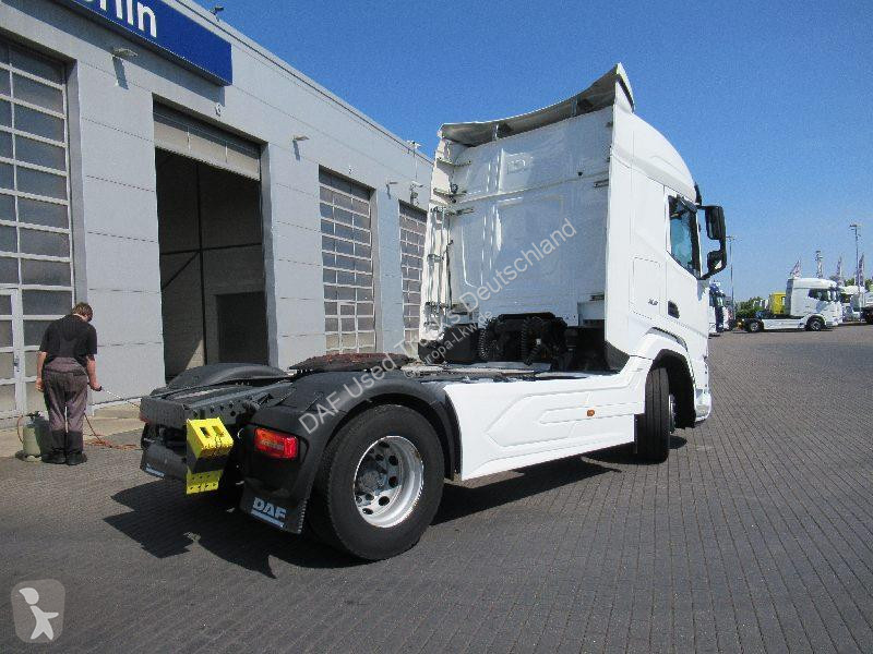 جرار DAF XFn  FT 4X2