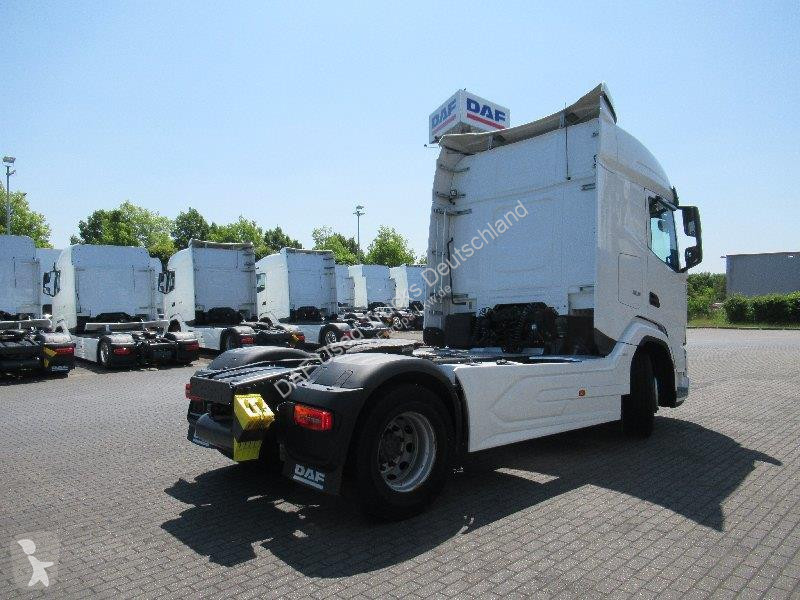 Traktor DAF XFn  FT 4X2
