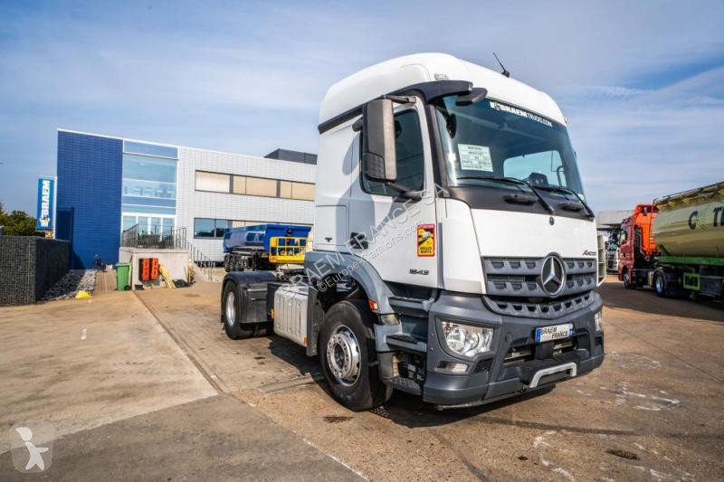 جرار Mercedes AROCS 1843  ( NO ACTROS)