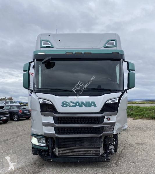 جرار Scania