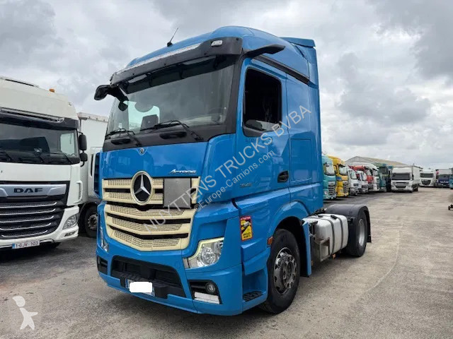 جرار Mercedes 1845  1845