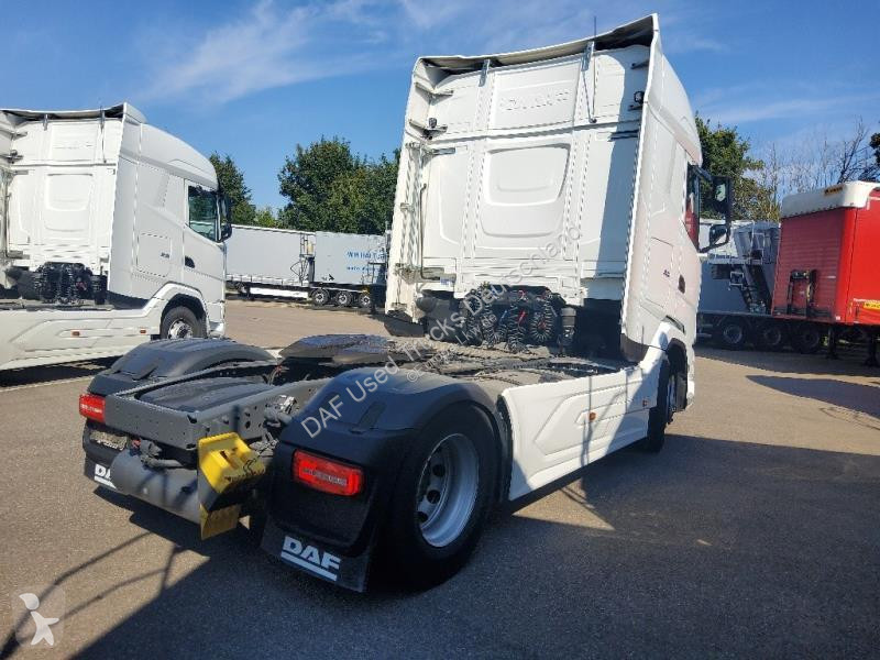 جرار DAF XG  FT 4X2