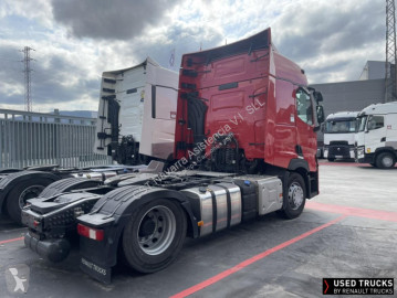 جرار Renault