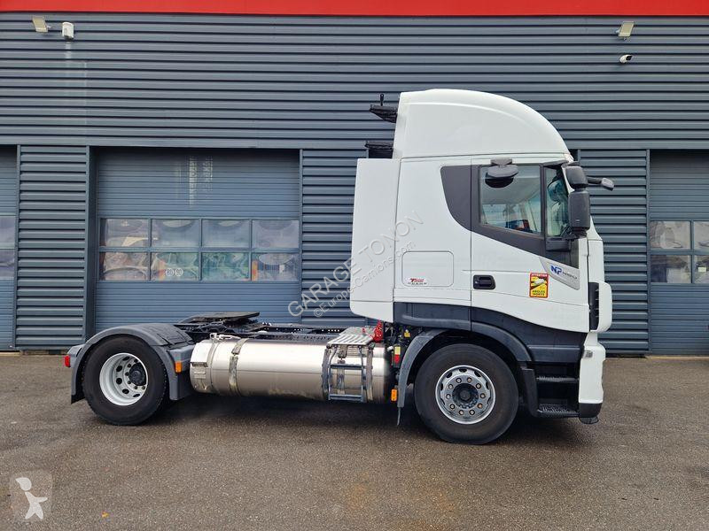 جرار Iveco NP460 GNL / INTARDER