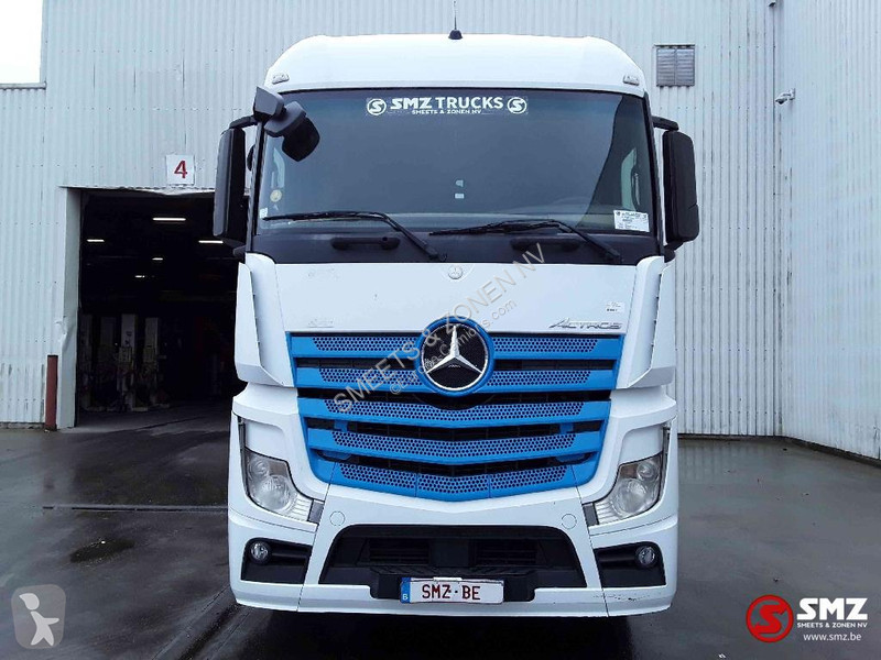 جرار Mercedes 1851 Euro 5 spoilers