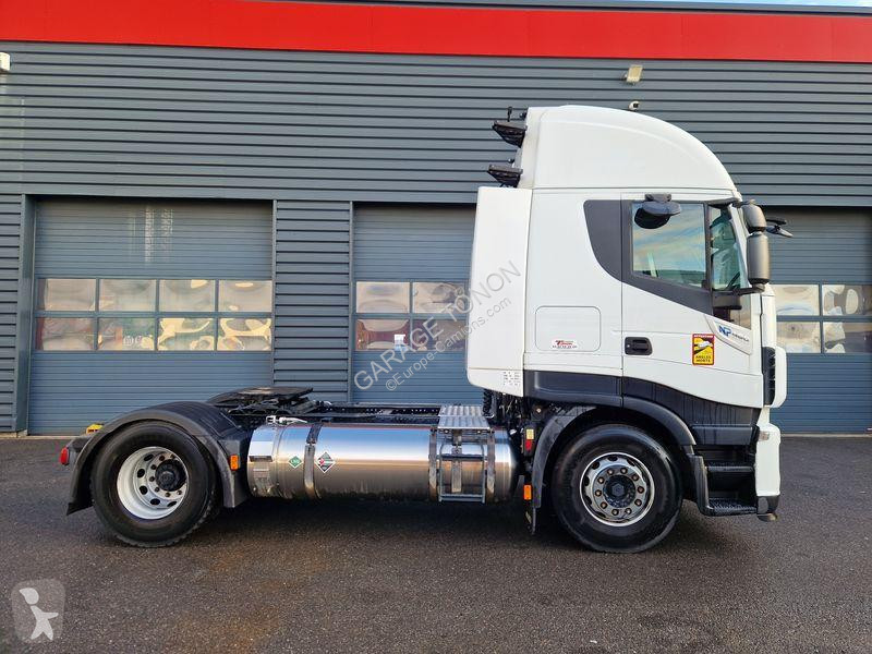 جرار Iveco NP460 GNL / INTARDER