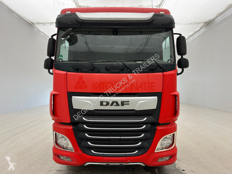 جرار DAF 450 Space Cab