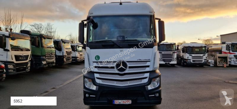 Tracteur Mercedes 1842 (Nr. 5952)