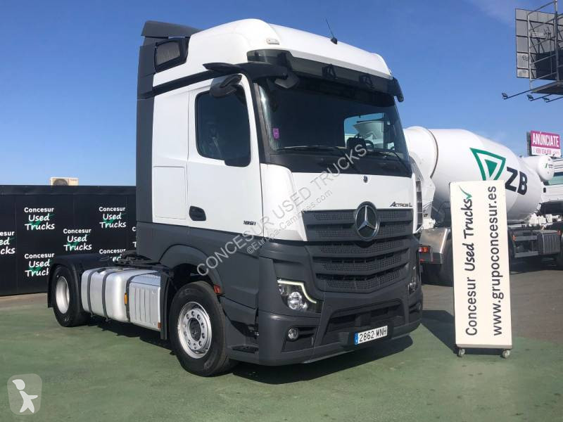 جرار Mercedes